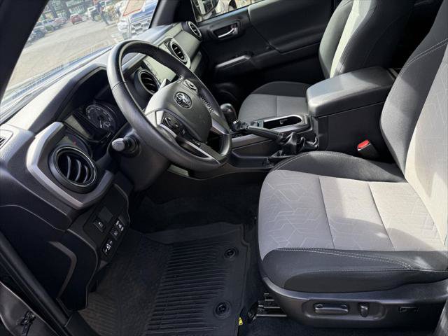 Certified 2023 Toyota Tacoma TRD Off-Road AWD/4WD image 11