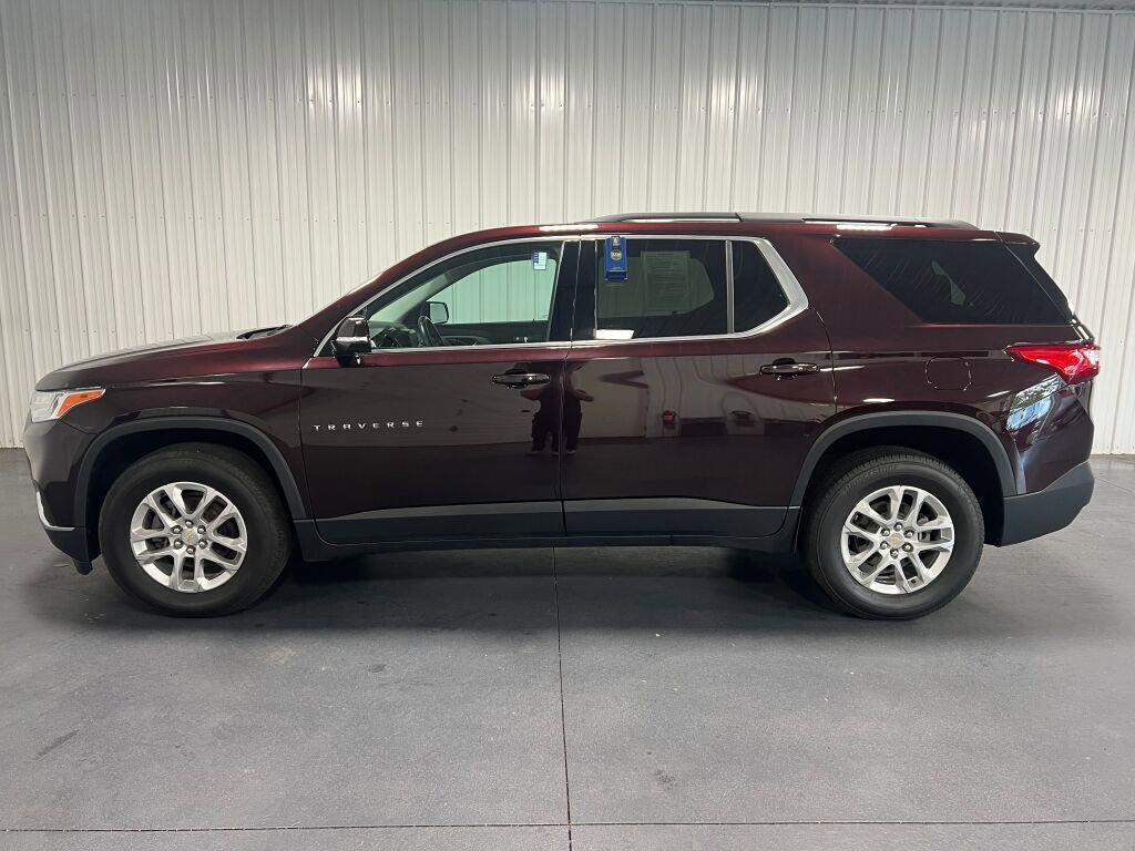 Used 2020 Chevrolet Traverse LT image 23