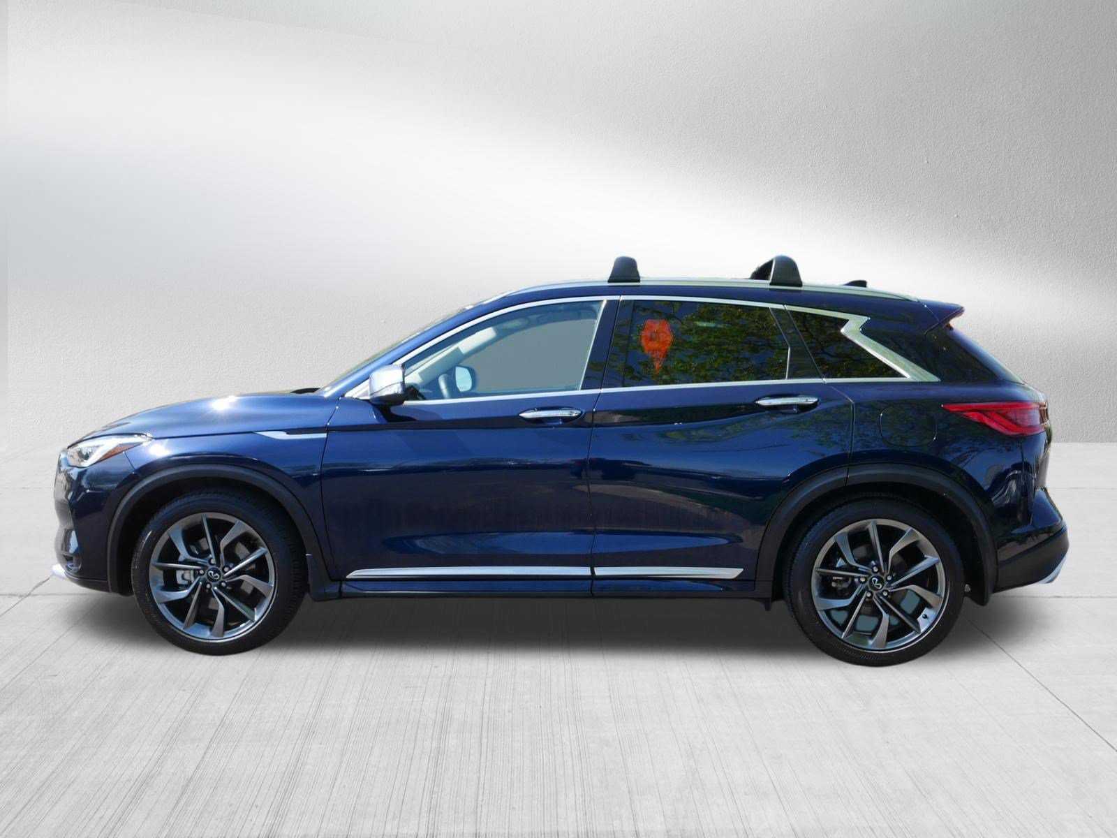 Certified 2023 INFINITI QX50 Sensory w/ Accent Package AWD/4WD image 4
