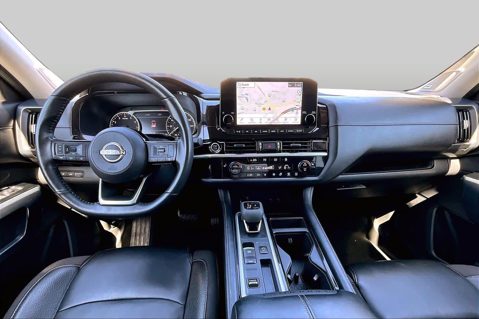 Used 2022 Nissan Pathfinder SL w/ SL Premium Package FWD image 14