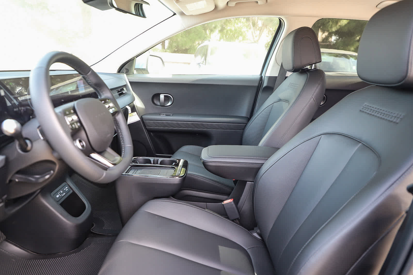 New 2026 Hyundai Ioniq 5 SEL RWD image 15