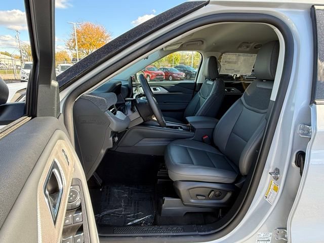 New 2026 Ford Explorer Active w/ Active Comfort Package image 13