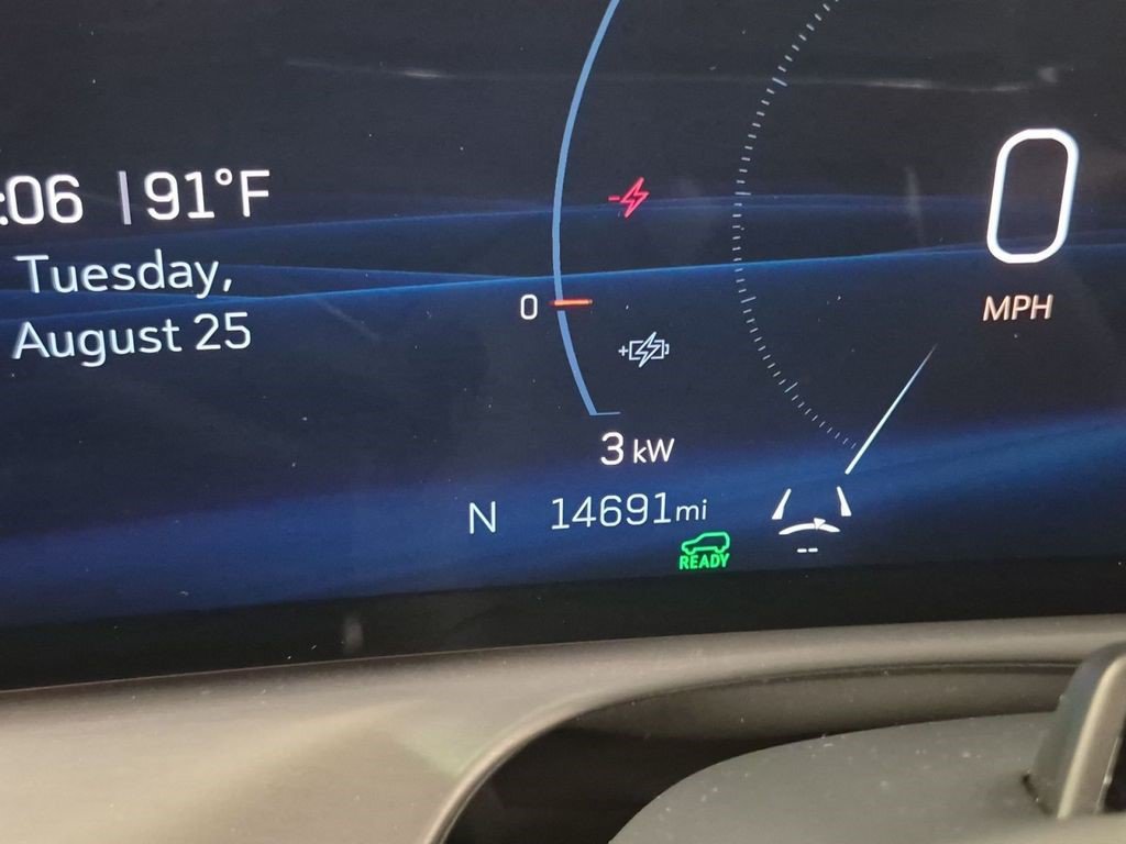 Certified 2026 Cadillac Vistiq Sport AWD/4WD image 4