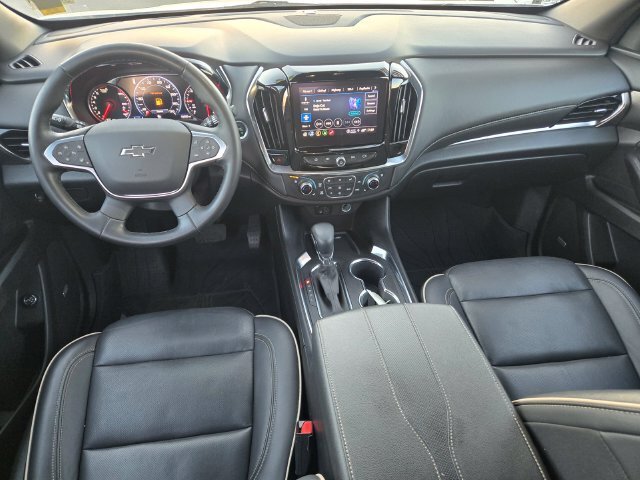 Used 2023 Chevrolet Traverse Premier w/ Redline Edition AWD/4WD image 11