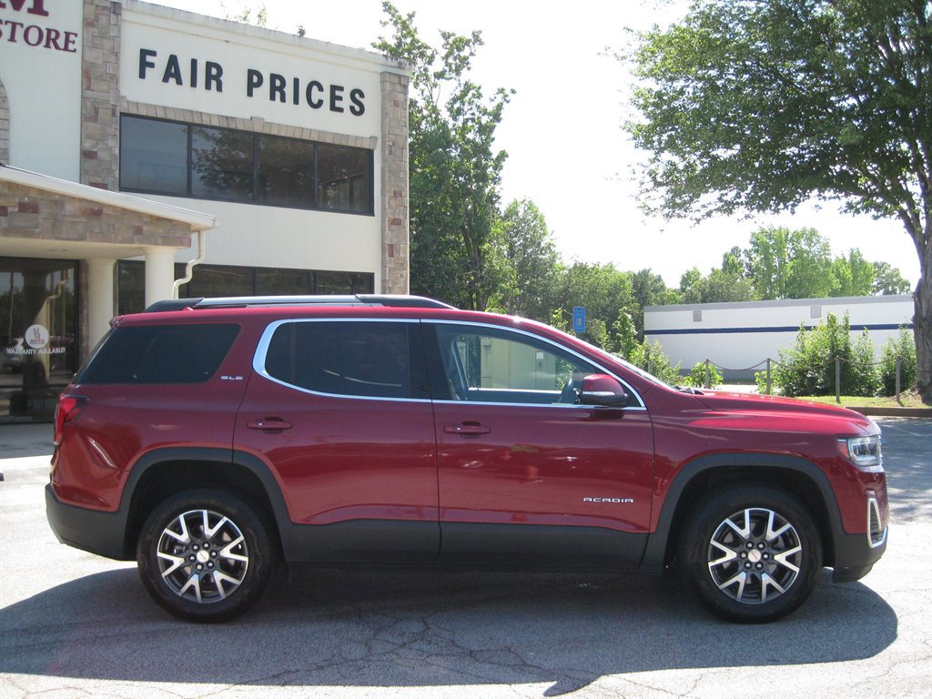Used 2020 GMC Acadia SLE w/ Driver Convenience Package FWD image 9