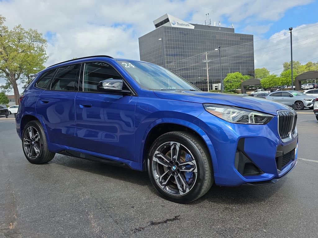 Used 2024 BMW X1 M35i w/ M Sport Professional Package image 7