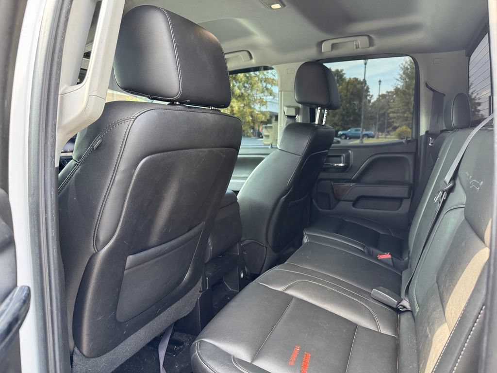 Used 2015 GMC Sierra 1500 SLE w/ Carbon-22 Edition AWD/4WD image 12