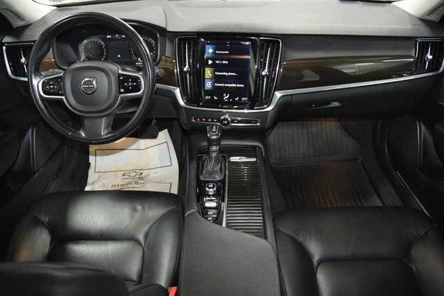 Used 2018 Volvo S90 T5 Momentum w/ Convenience Package image 27