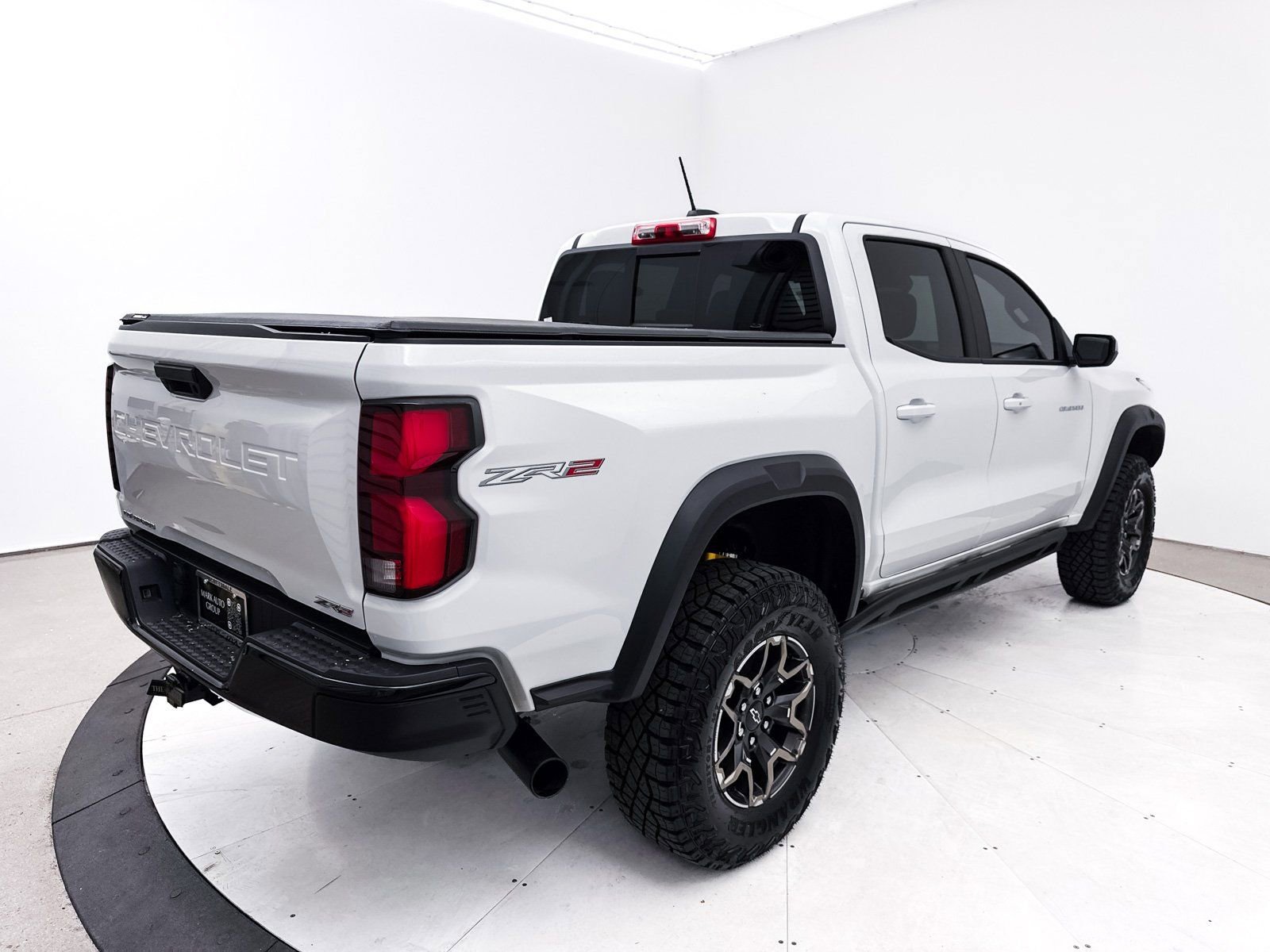 Used 2024 Chevrolet Colorado ZR2 AWD/4WD image 16