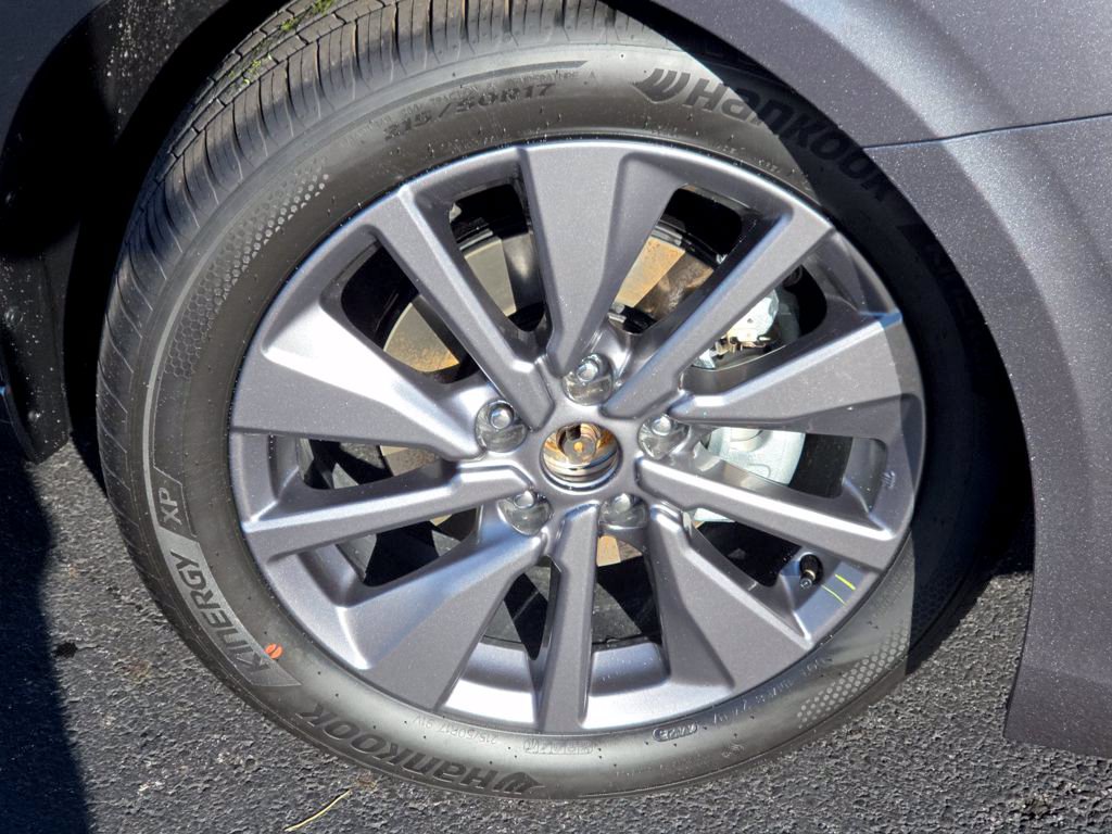New 2026 Nissan Sentra SL w/ Floor Mat Package FWD image 10