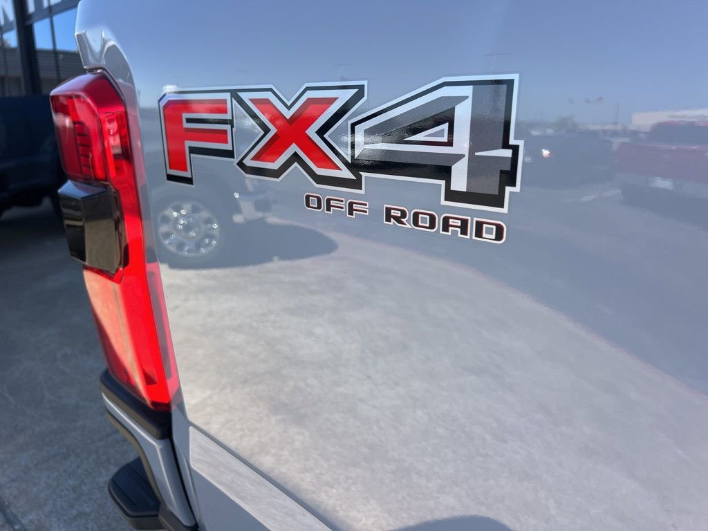 New 2026 Ford F250 Platinum image 9