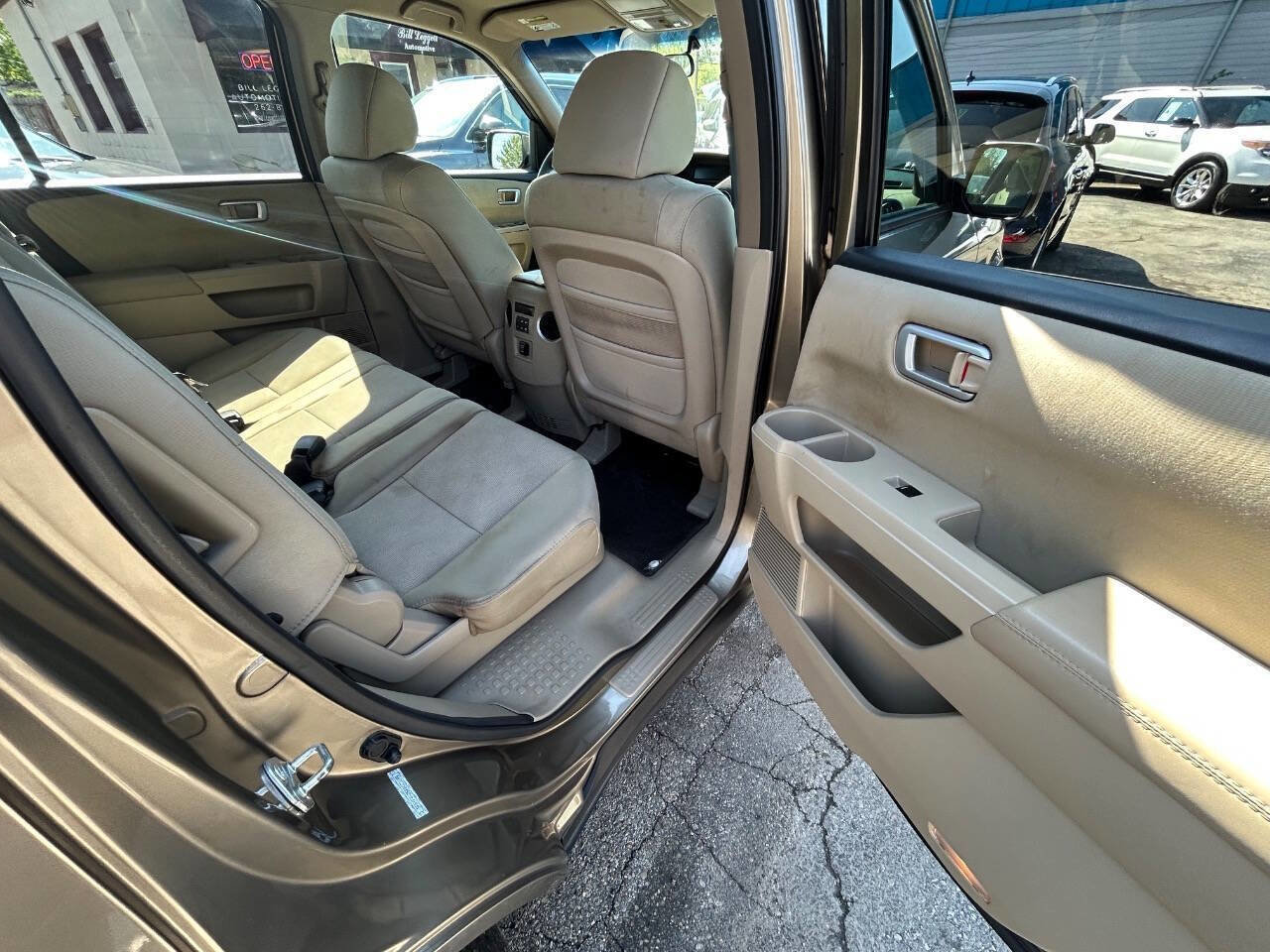 Used 2011 Honda Pilot LX image 8