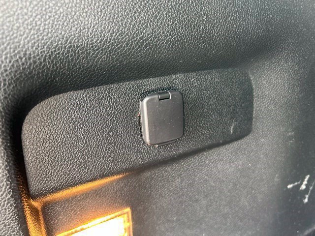 Used 2018 Ford Explorer XLT w/ Equipment Group 201A FWD image 44