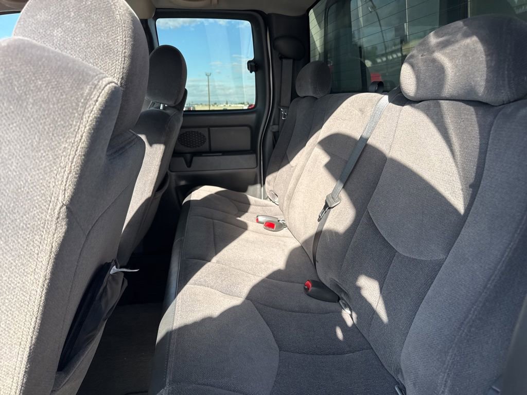 Used 2006 GMC Sierra 1500 SL w/ Light Duty Power Package image 15