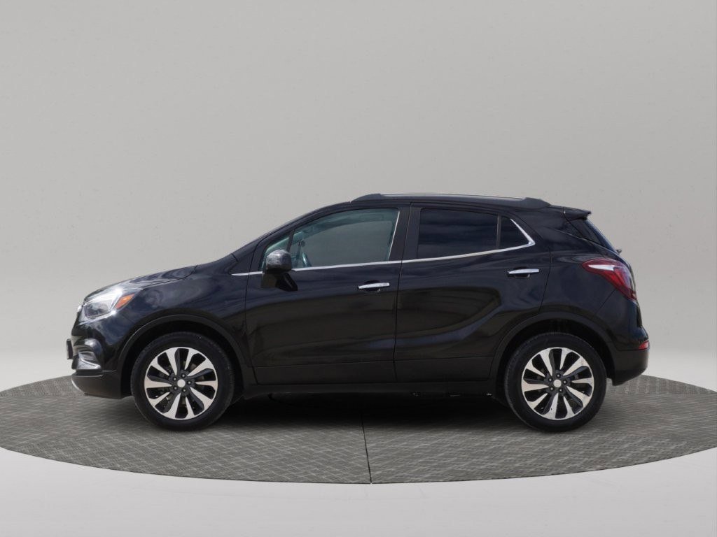 Used 2021 Buick Encore Preferred image 3
