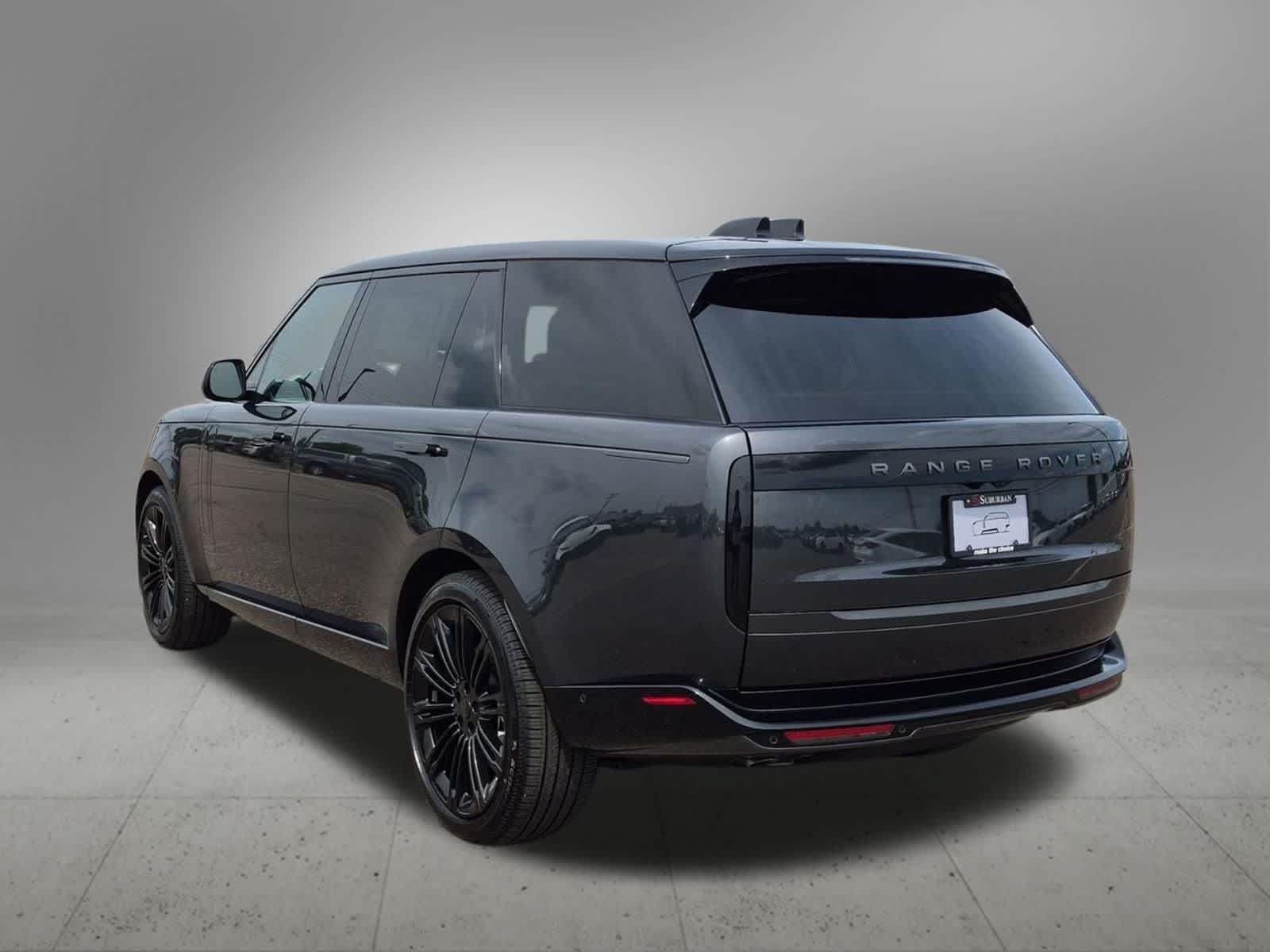 New 2026 Land Rover Range Rover Long Wheelbase SE AWD/4WD image 4