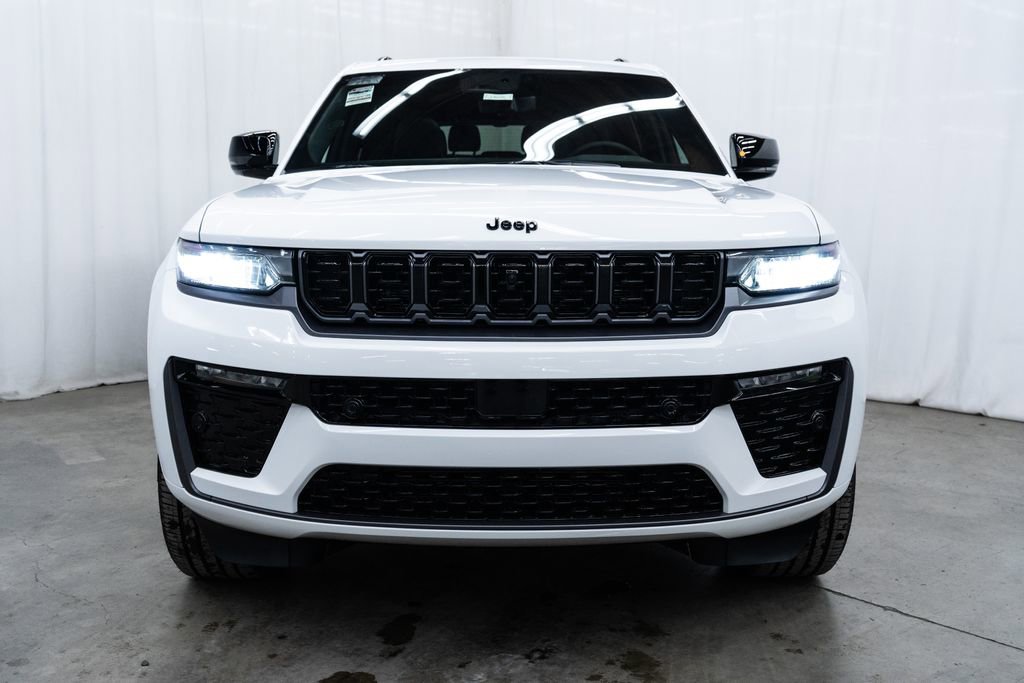 New 2026 Jeep Grand Cherokee L Limited AWD/4WD image 2