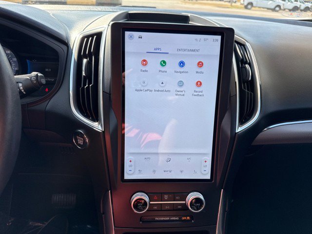 Used 2022 Ford Edge Titanium image 30