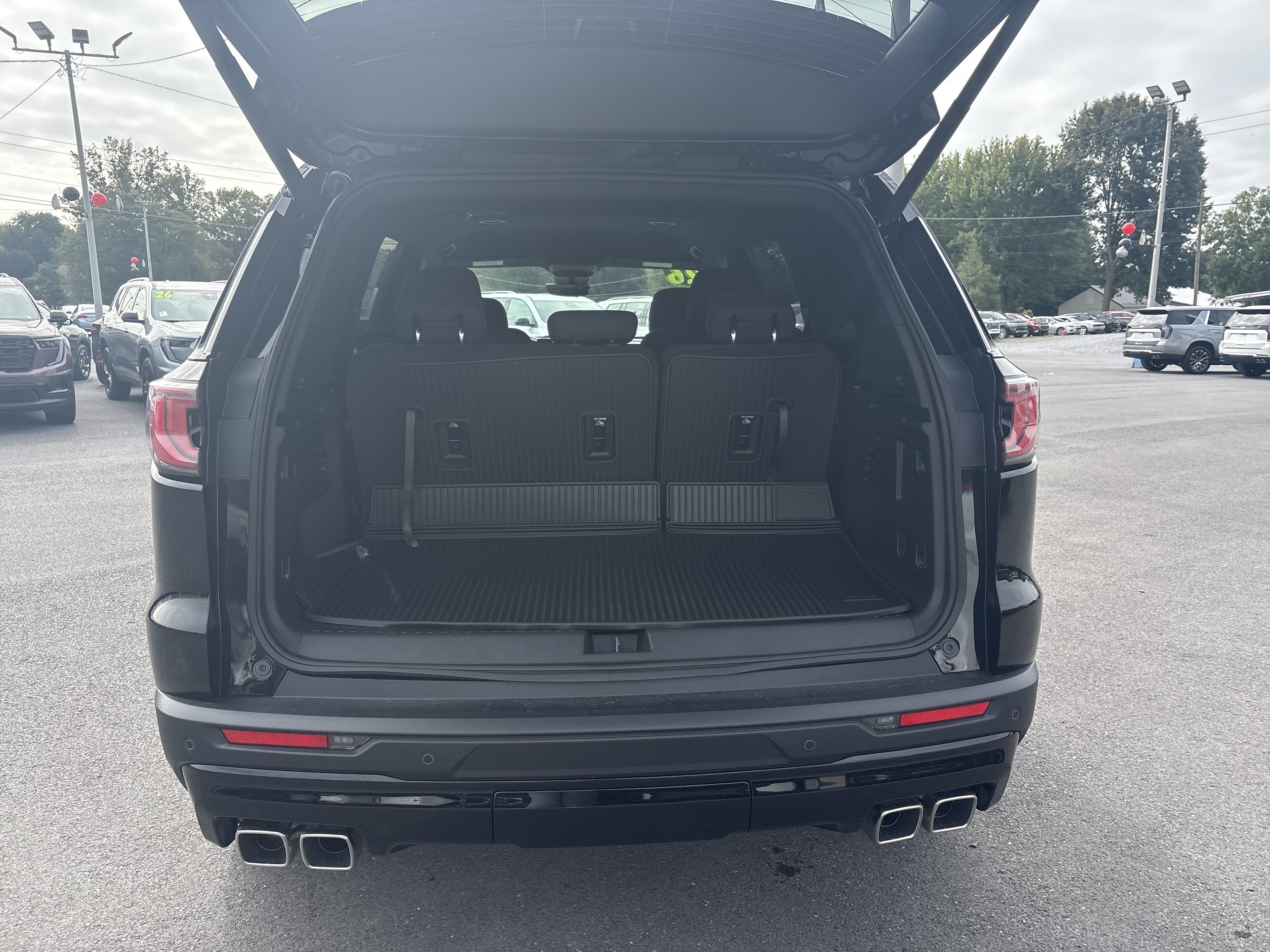 New 2026 GMC Acadia Elevation w/ Black Edition image 5