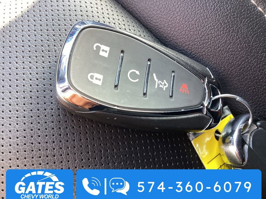 Used 2023 Chevrolet Traverse Premier image 35