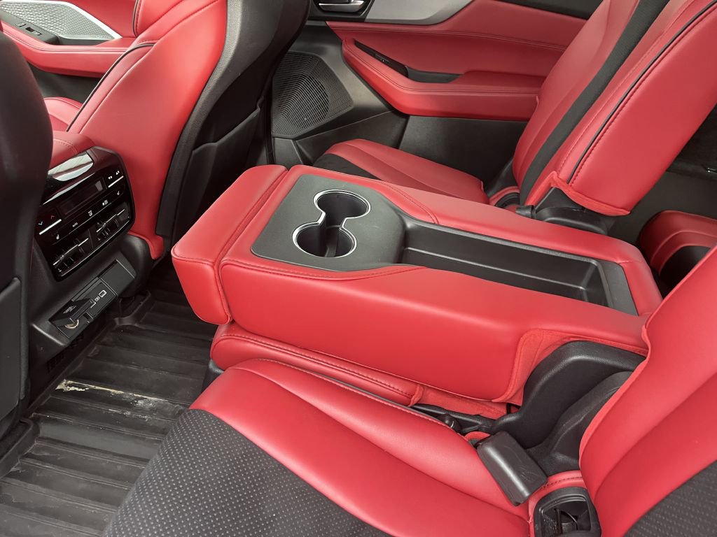 Used 2024 Acura MDX A-Spec image 19