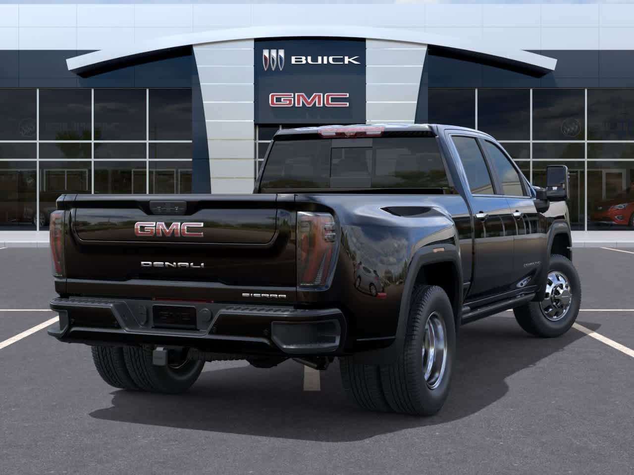 New 2026 GMC Sierra 3500 Denali w/ Denali Reserve Package AWD/4WD image 4