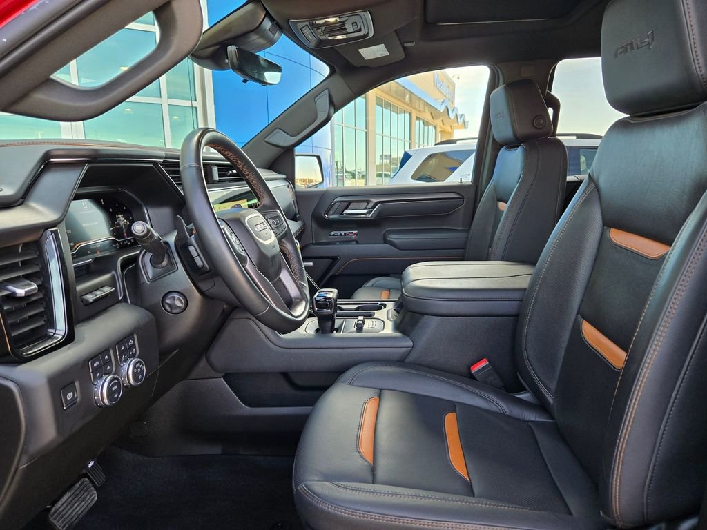 Used 2025 GMC Sierra 1500 AT4 w/ AT4 Premium Package image 9