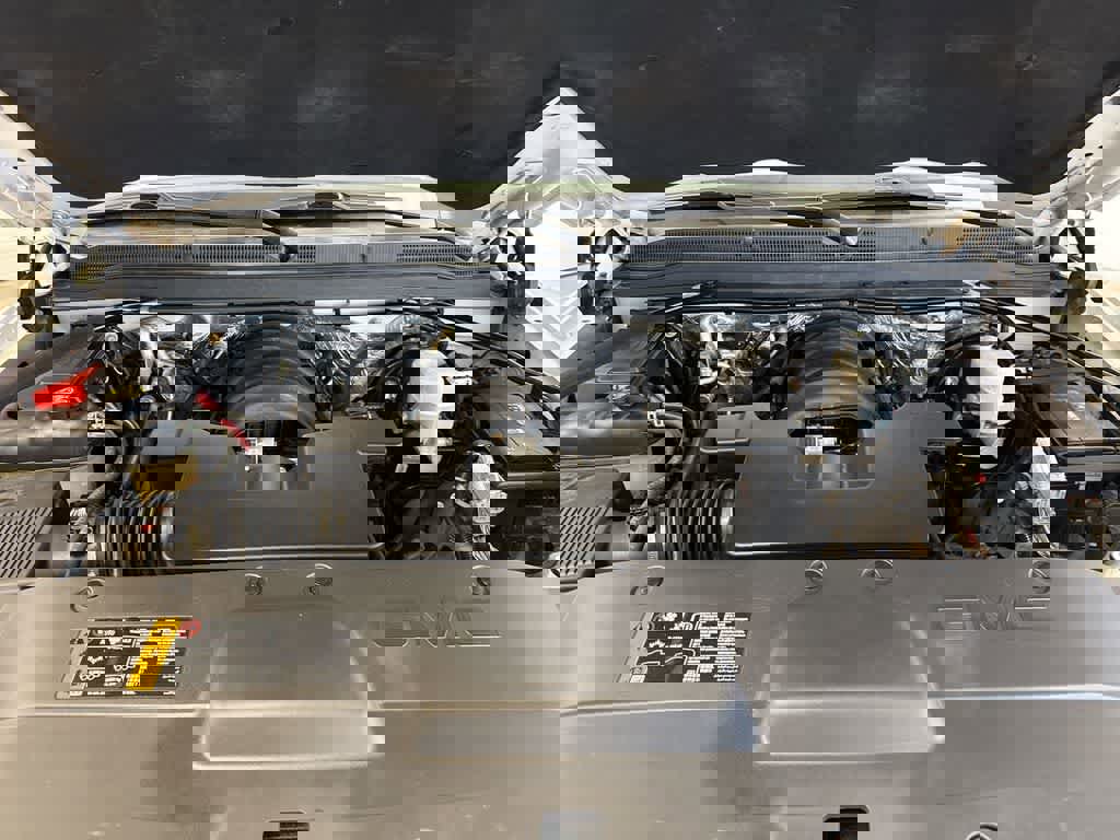 Used 2018 GMC Yukon SLT w/ Open Road Package image 14