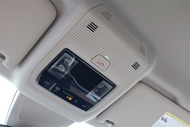 New 2026 Volkswagen Atlas SE image 18