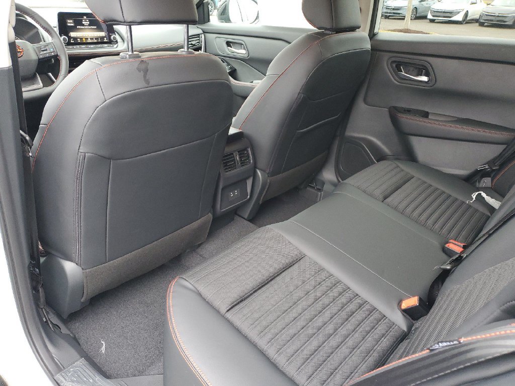 New 2026 Nissan Rogue SV w/ Rock Creek Premium Package AWD/4WD image 12