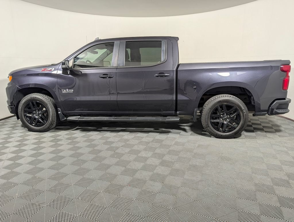 Used 2022 Chevrolet Silverado 1500 RST AWD/4WD image 5