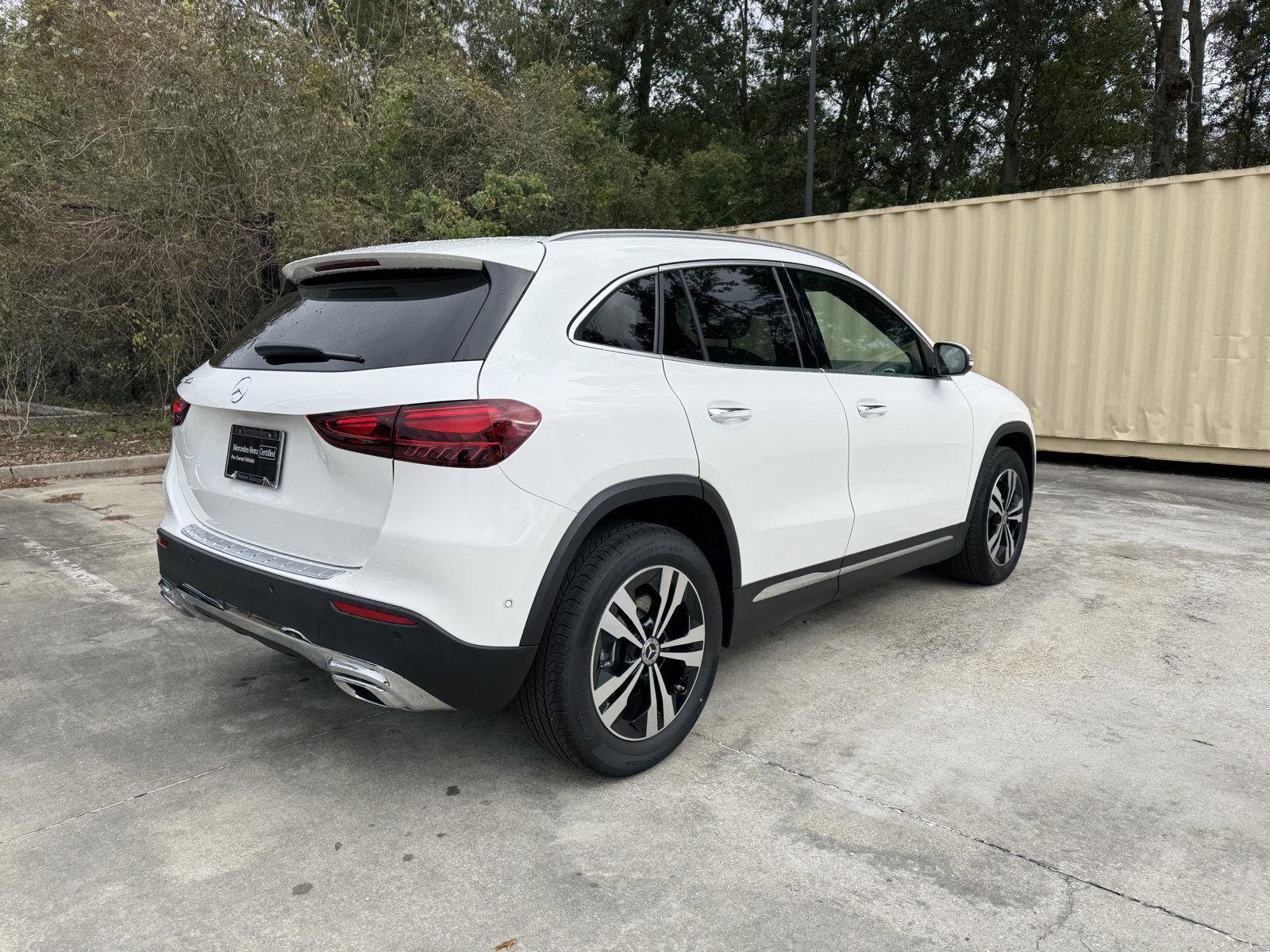 Certified 2025 Mercedes-Benz GLA 250 image 26