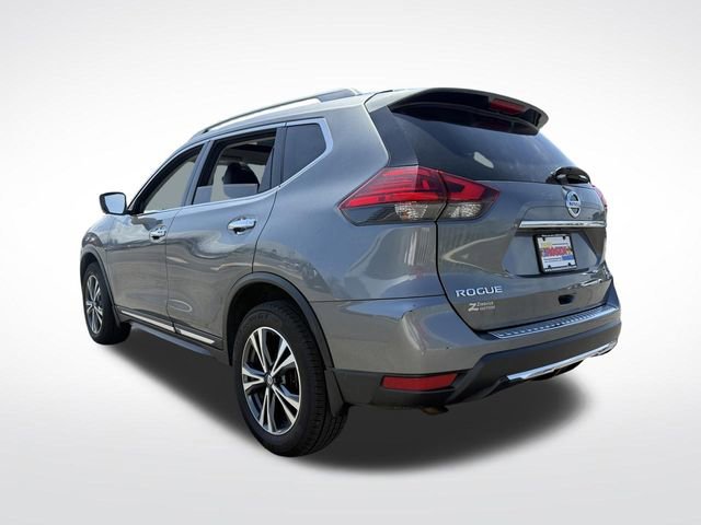 Used 2017 Nissan Rogue SL w/ SL Premium Package image 5