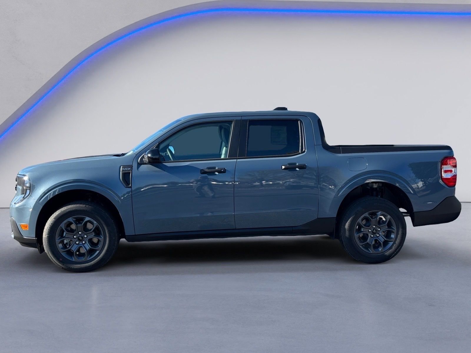 New 2026 Ford Maverick XLT w/ XLT Luxury Package FWD image 12