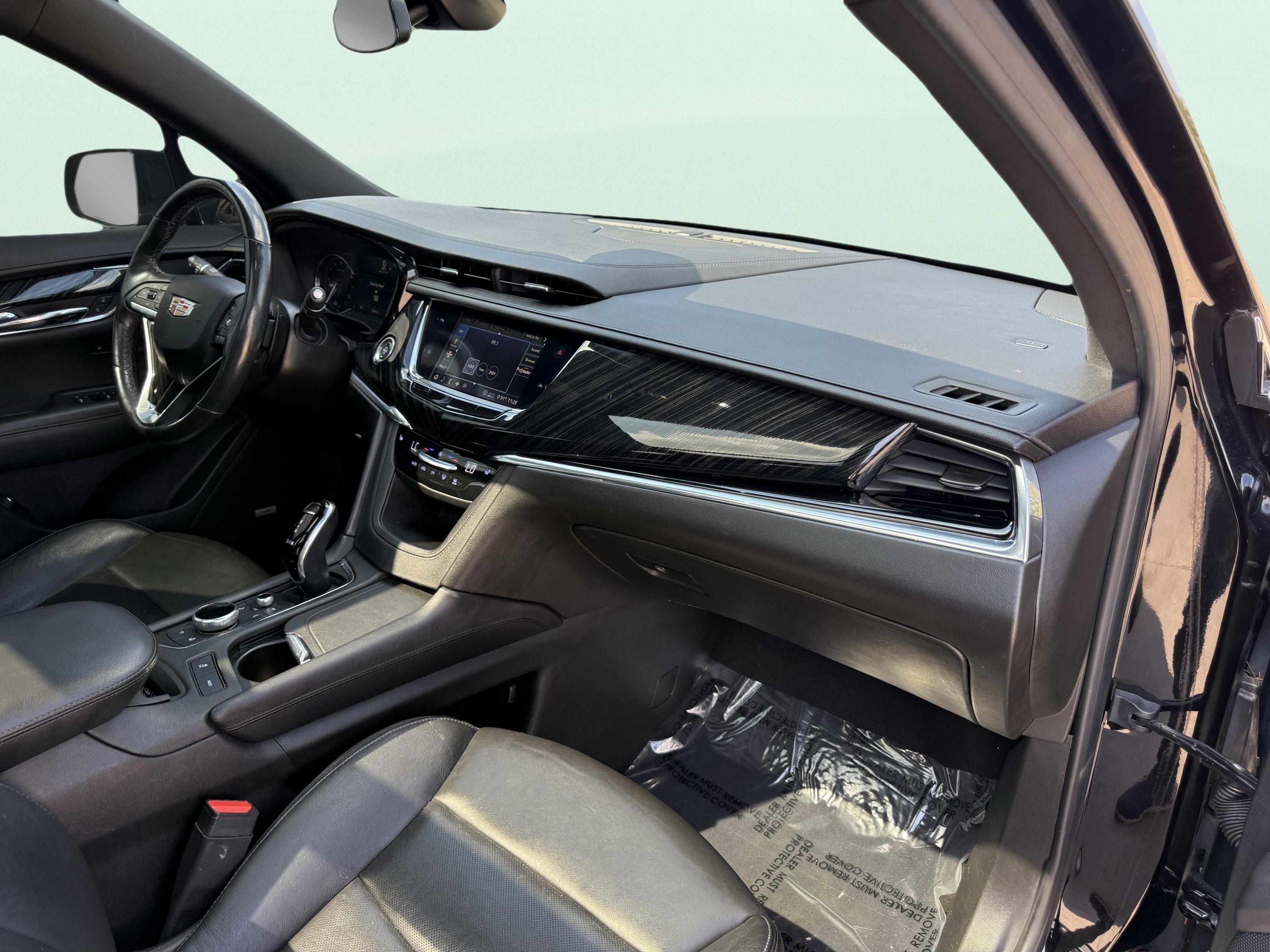 Used 2020 Cadillac XT6 Premium Luxury image 59