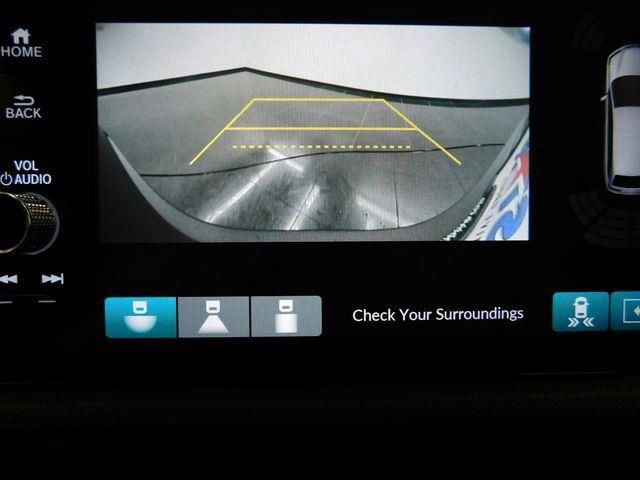 Used 2023 Honda CR-V Sport Touring image 32