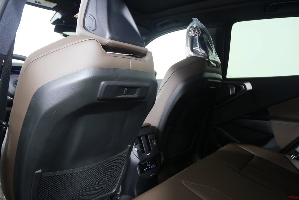 Used 2026 BMW X3 xDrive30 w/ Convenience Package image 17