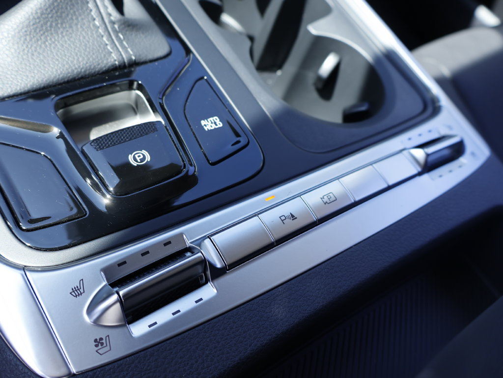 New 2027 Kia Carnival SX w/ Dark Edition Package FWD image 33