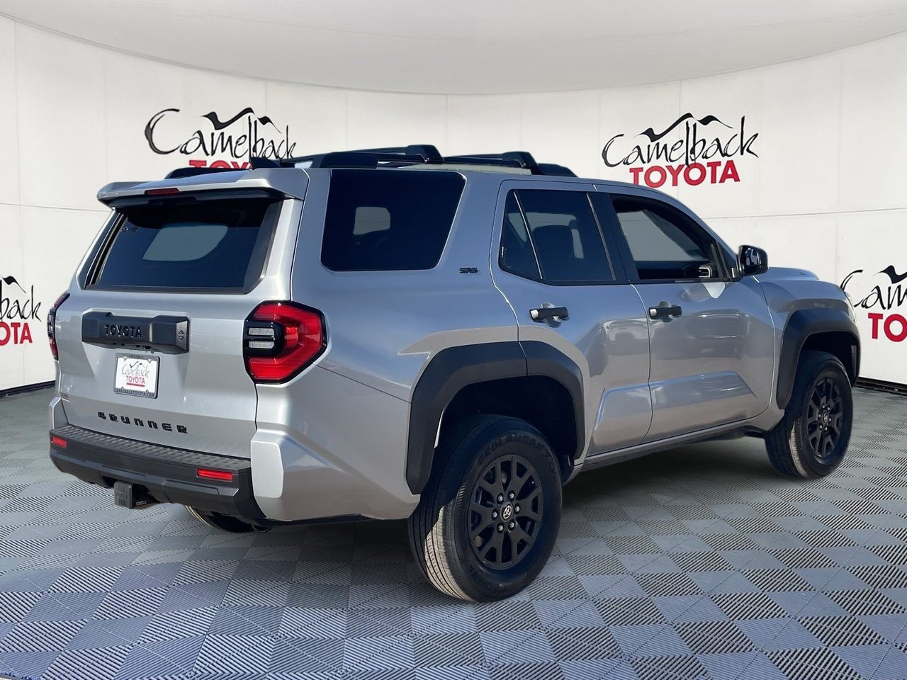 New 2026 Toyota 4Runner SR5 AWD/4WD image 8