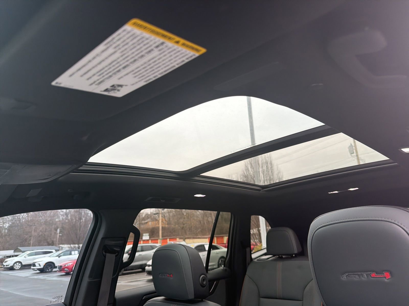 Certified 2024 GMC Acadia AT4 w/ Luxury Package image 24