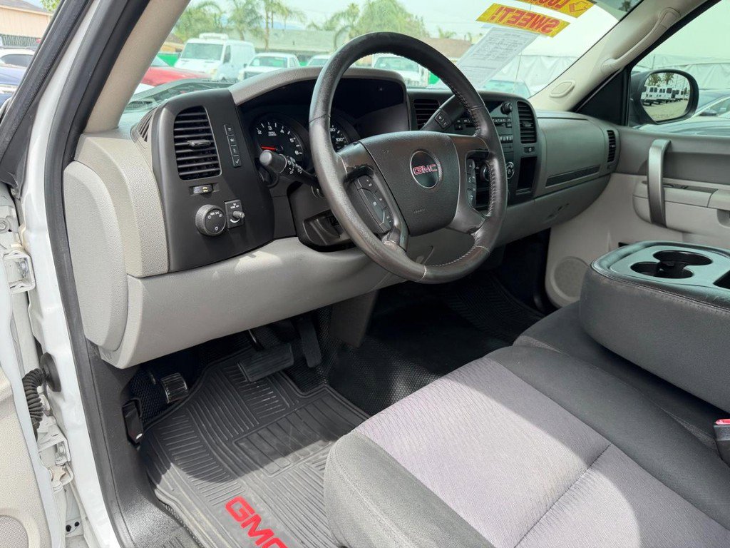 Used 2013 GMC Sierra 1500 W/T RWD image 16