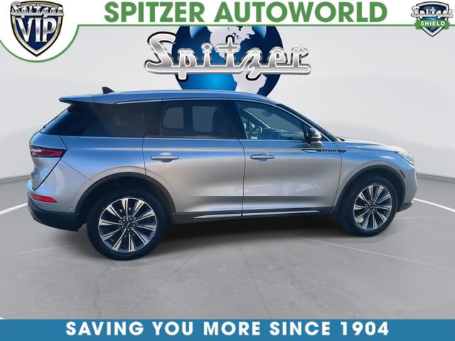 Used 2021 Lincoln Corsair Reserve w/ Equipment Group 201A image 10