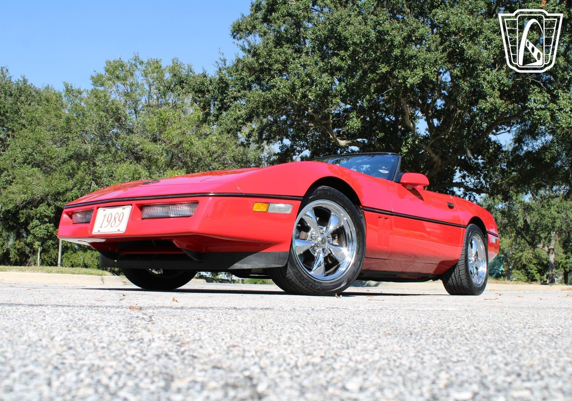 Used 1989 Chevrolet Corvette Convertible RWD image 3