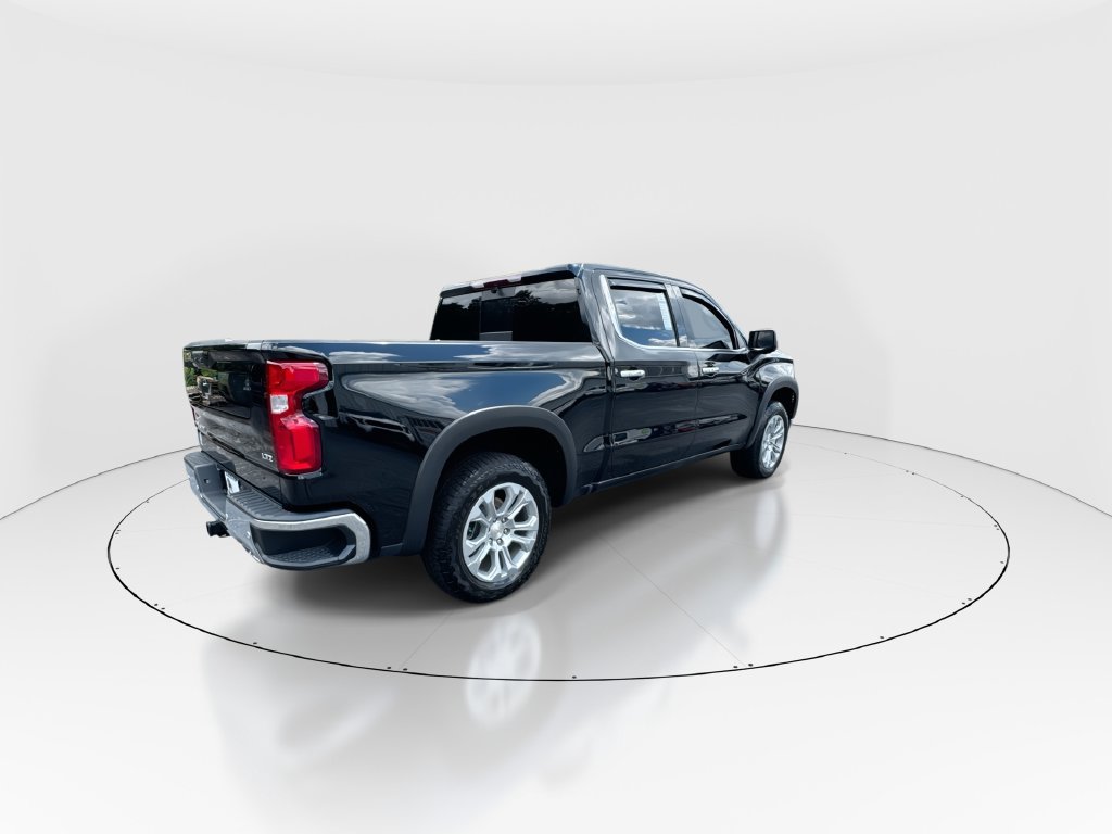 Used 2025 Chevrolet Silverado 1500 LTZ AWD/4WD image 8