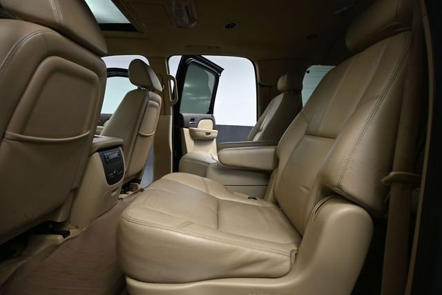 Used 2008 GMC Yukon XL Denali AWD/4WD image 38