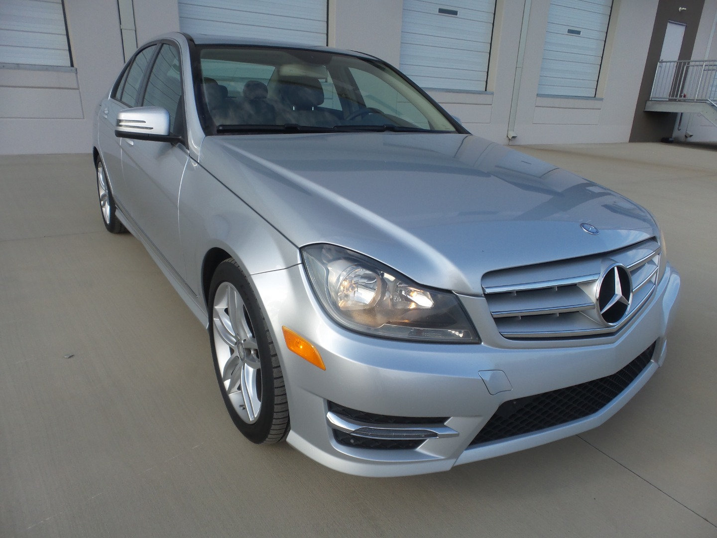 Used 2013 Mercedes-Benz C 250 Sedan image 24
