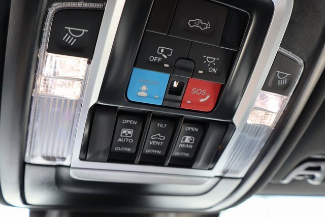 New 2025 RAM 2500 Laramie image 31