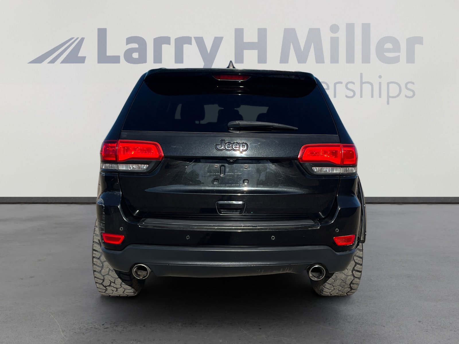 Used 2014 Jeep Grand Cherokee Limited image 4