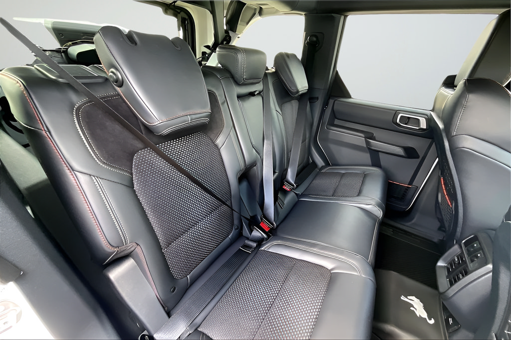 New 2026 Ford Bronco Raptor AWD/4WD image 19