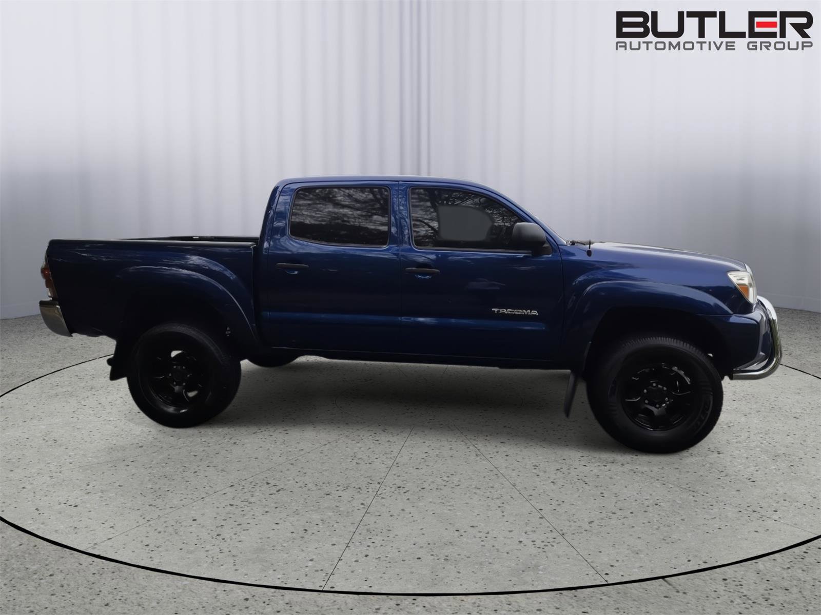 Used 2015 Toyota Tacoma PreRunner w/ SR5 Package RWD image 4